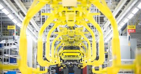 西媒：电动车消费热潮加速中国能源转型