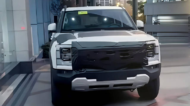 比亚迪皮卡已就位！或有2.0T插混版本，你的扳手准备好了吗