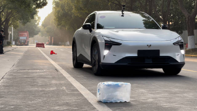 上市两个月，极越 01 第一次进化即将在明天开启……