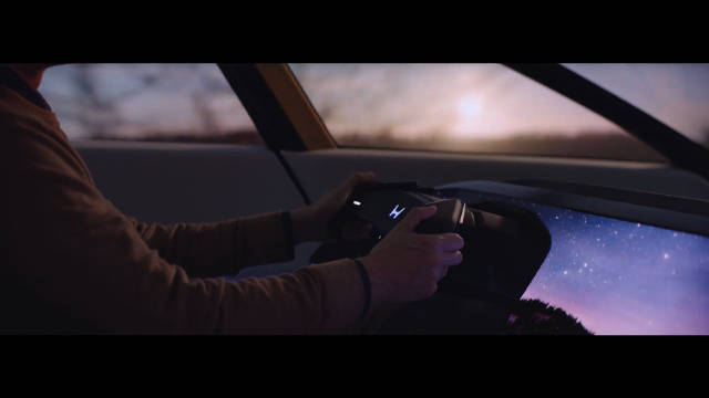 跟理想MEGA有一丢丢“撞身材”的本田Space