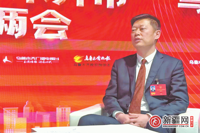 袁建华(全媒体记者石磊 于卓摄)