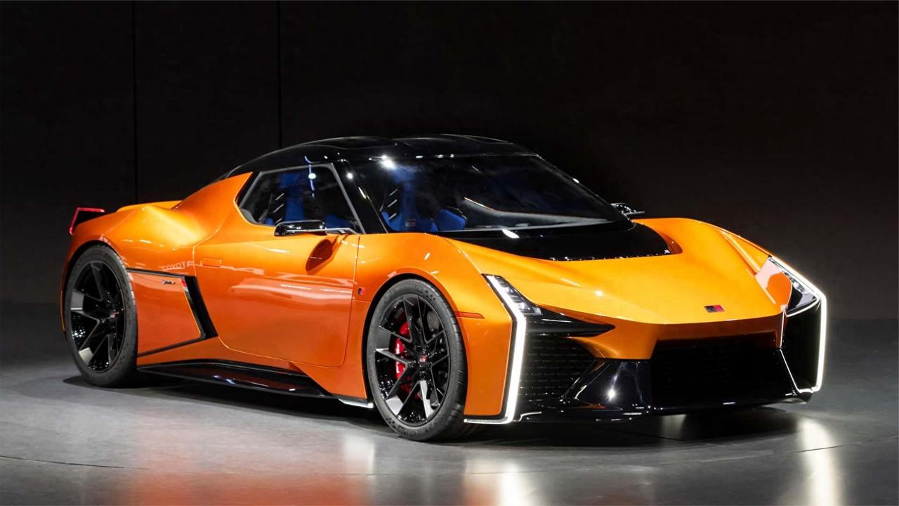 丰田推出概念电动跑车，取消各种实体按键，预计2026年量产