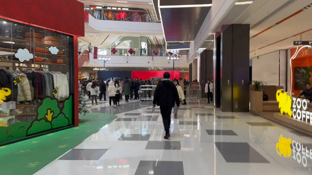 线下观摩特斯拉赛博越野车-混响版！