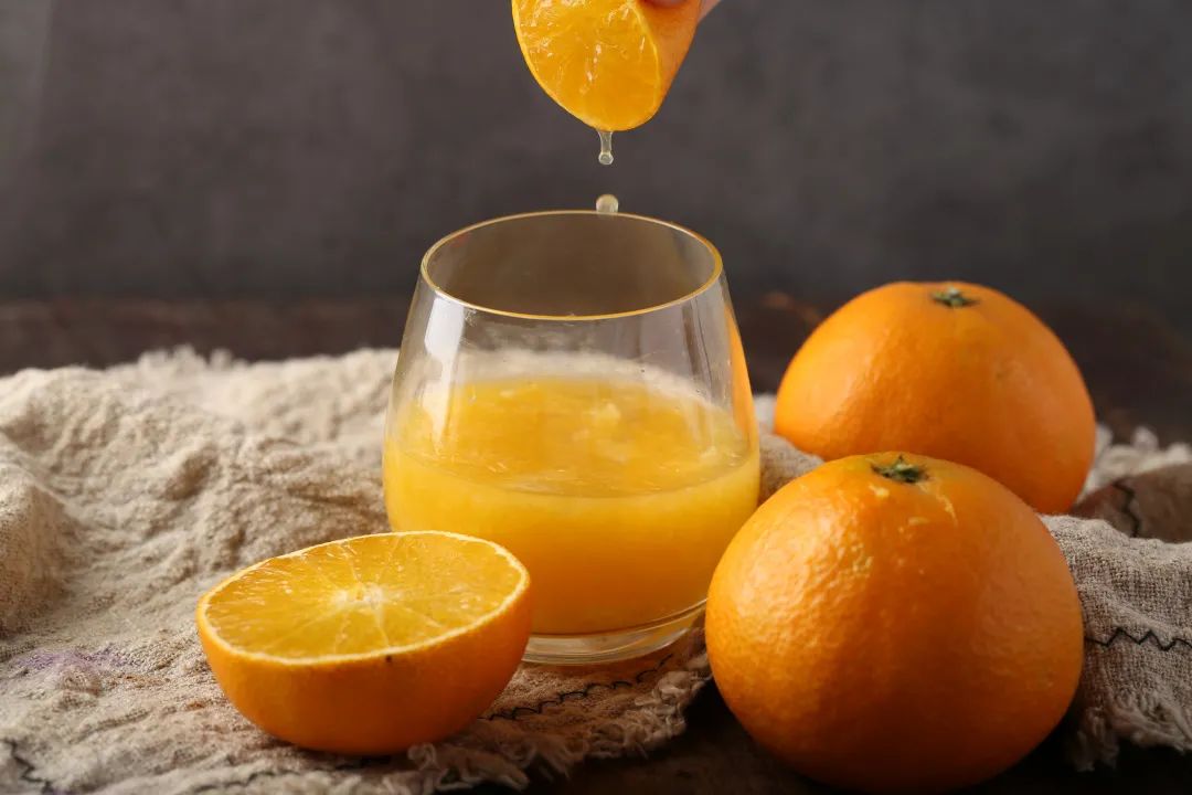 橙橙子爱美食 7b02-2cddc21b0eca37efe92980520b41a97e.jpg