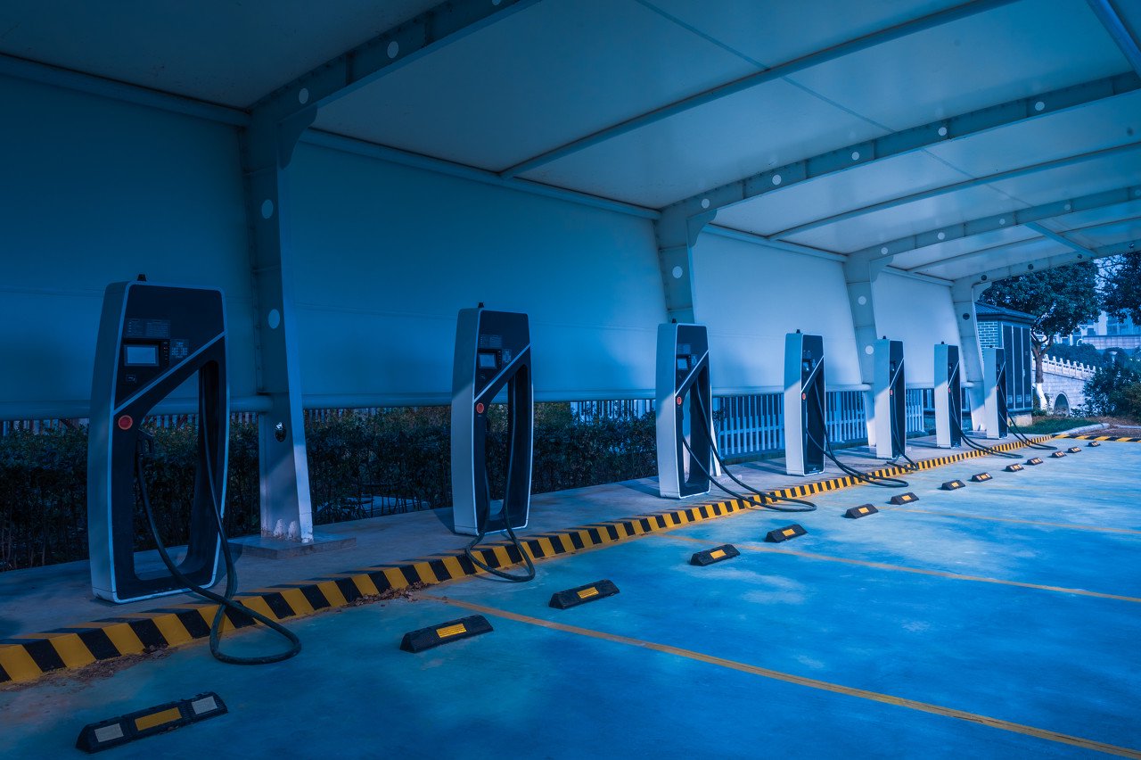 新能源汽车充换电迎来技术迭代期 企业抱团寻求新运营模式