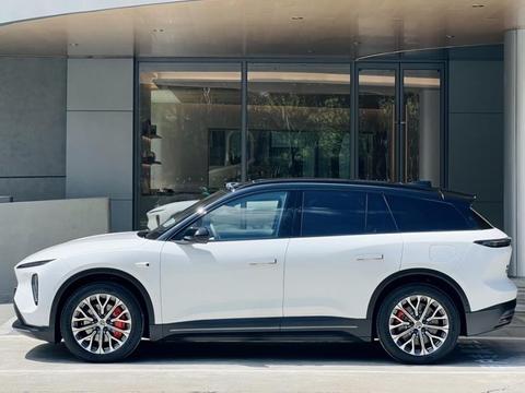 蔚来这波春节限时购车礼遇实在太香了！