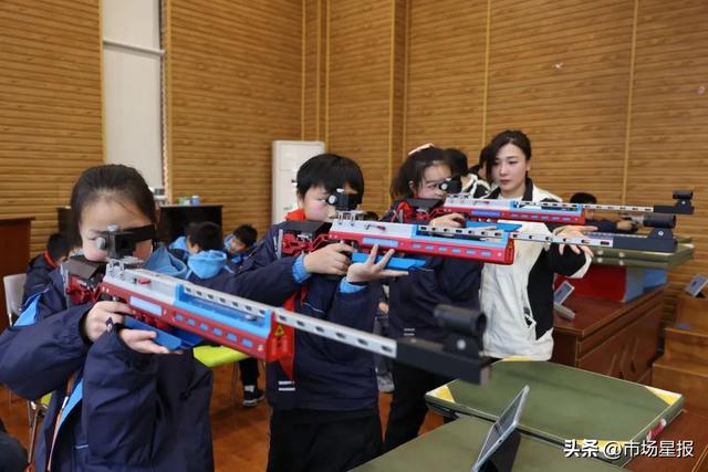 (马鞍山东方城小学射击课)