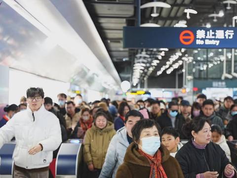 运送乘客810万人次!青岛地铁圆满完成春节假期运输保障任务|人次|大鲍岛|地铁_新浪新闻