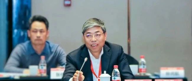 北汽集团姜德义：提升旗下三大板块业务是重中之重|车企大佬话龙年