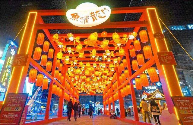 爱琴海城市广场 昆明日报记者杨玺/摄
