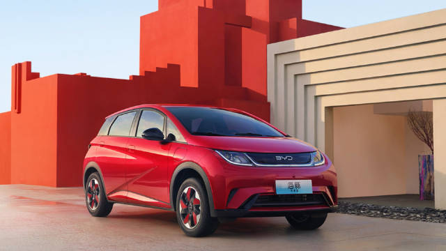 比亚迪的王炸牌还没打完！海豚荣耀版即将上市