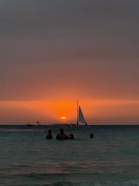 长滩岛日落🌄过几天跳岛Palawan 🏔️