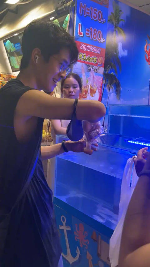 相差八岁的恋爱是不是不靠谱啊?