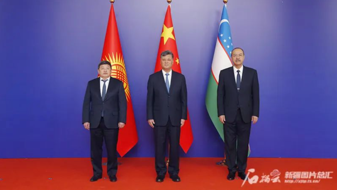 pc28加拿大.com

