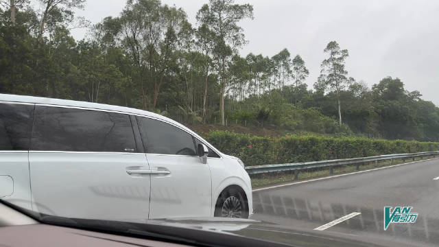 有一说一，海南路上的腾势D9真不少