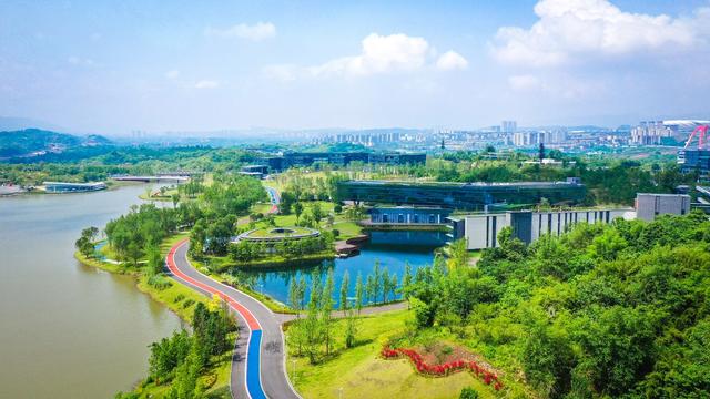 重庆协同创新区明月湖。重庆两江宣传部供图