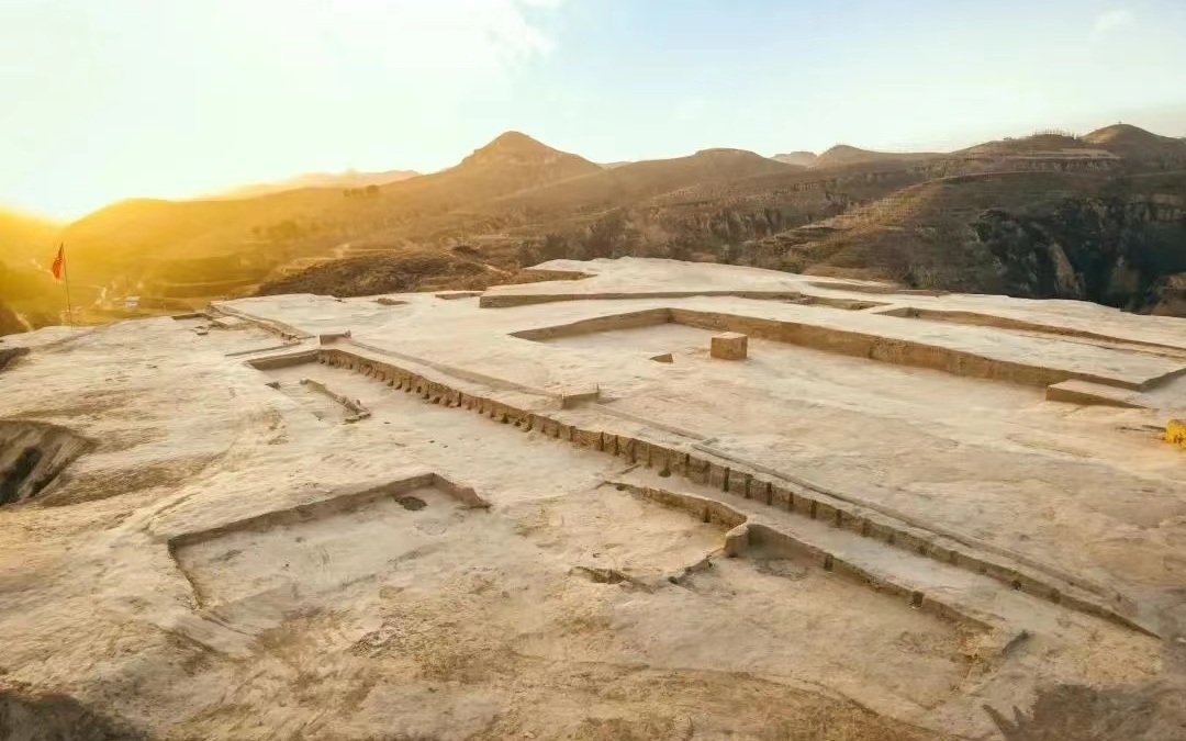 寨塬蓋夯土建築遺址。 圖源：陝西省考古研究院