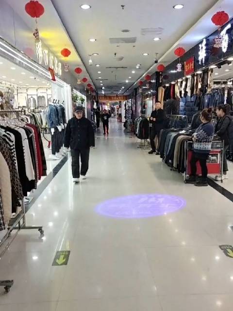 近日有新发现消息透露：四川成都华阳现下约炮？安全社交环境与真实线下活动推荐指南