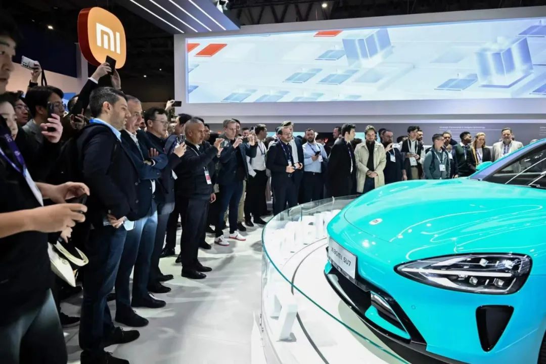 解决新能源车保费痛点，仍需多方发力 | 新京报社论