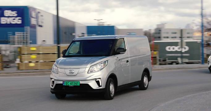 北欧市场的大通eDeliver3和Euniq MPV宣传片，分别对应国内的EV30和大家5