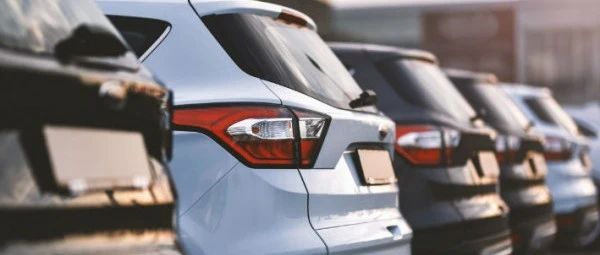 价格战阴霾不散 汽车经销商业绩大滑坡