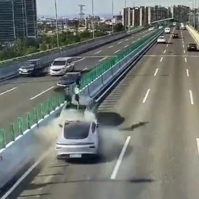 别乱用！ 很多司机跑高速时爱用的这个功能 已经坑了多人！