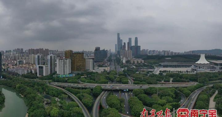 强对流天气影响南宁，将会有大雨、暴雨或下冰雹！