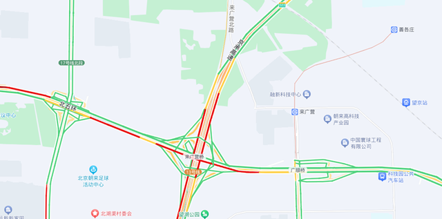 东北五环交通运行状况(改造后,2024.4.18早高峰8:20截图)
