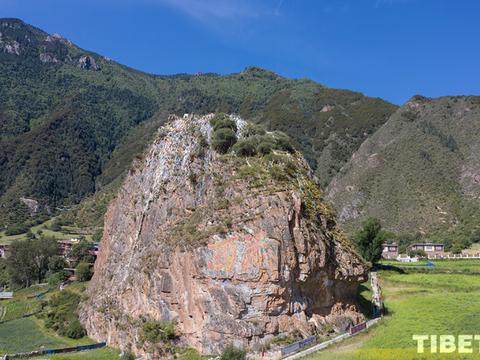 “西藏解放第一村”——岗托村