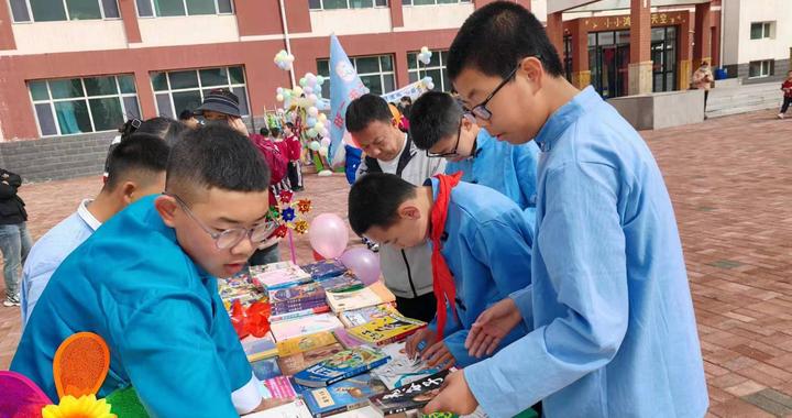 撷一缕书香 悦流阅动 科尔沁区孔家学校开展图书漂流活动