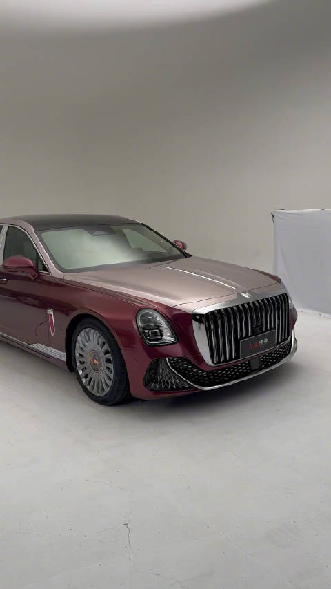 百万售价的金葵花国雅，全新旗舰轿车，5.35米长，3.26米轴距…