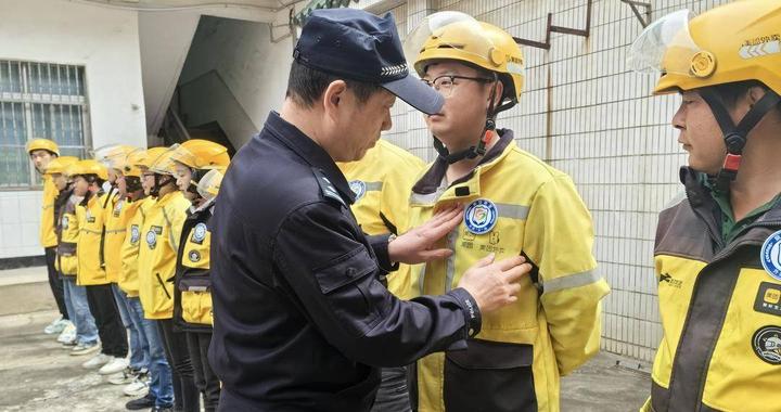 外卖“义”哥常安联盟志愿者团队成立啦！