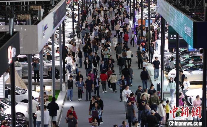 第二十三届沈阳国际汽博会引关注