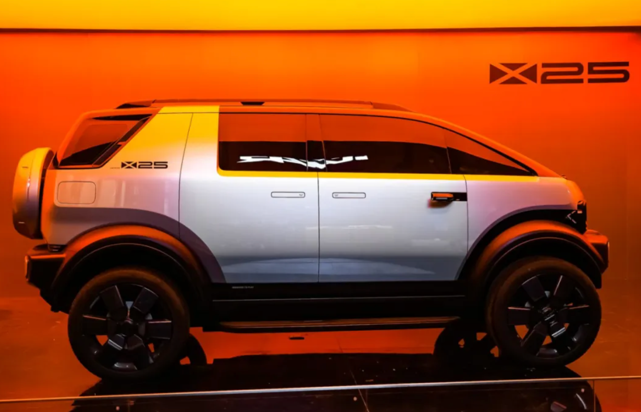 奇瑞iCAR展示的X25。圖/北京國際汽車展覽會