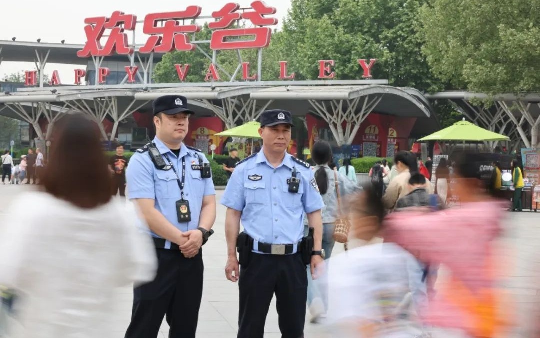 警方做好景區保安工作。圖源：北京市公安局朝陽分局