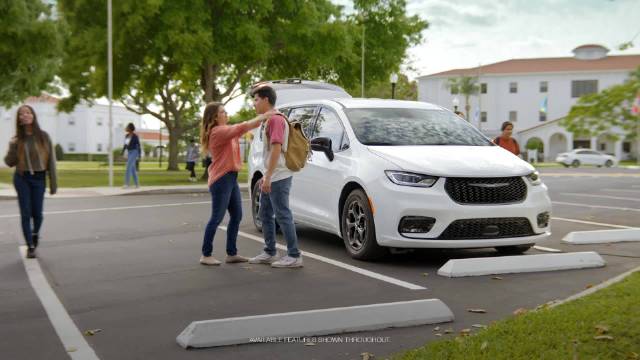 当孩子上了大学，北美捷龙车主是啥反应？