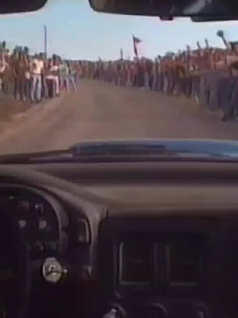 视频：今天来回顾一下1997年WRC葡萄牙拉力赛上科林麦克雷驾驶者555涂装的翼豹STI