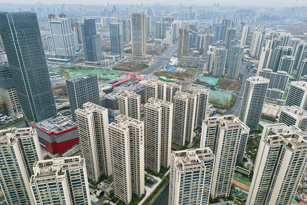 2024年1月17日,成都,航拍新建成小区。视觉中国 资料图