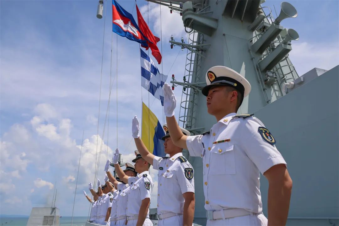 中國海軍「戚繼光」艦訪問柬埔寨 來源/人民海軍