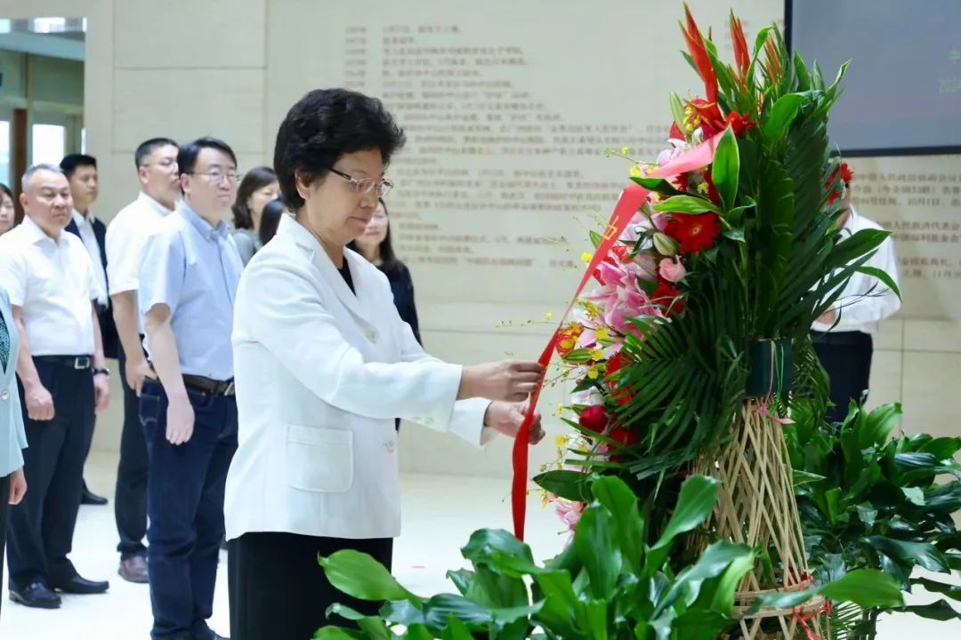 牙签搅水缸是什么梗