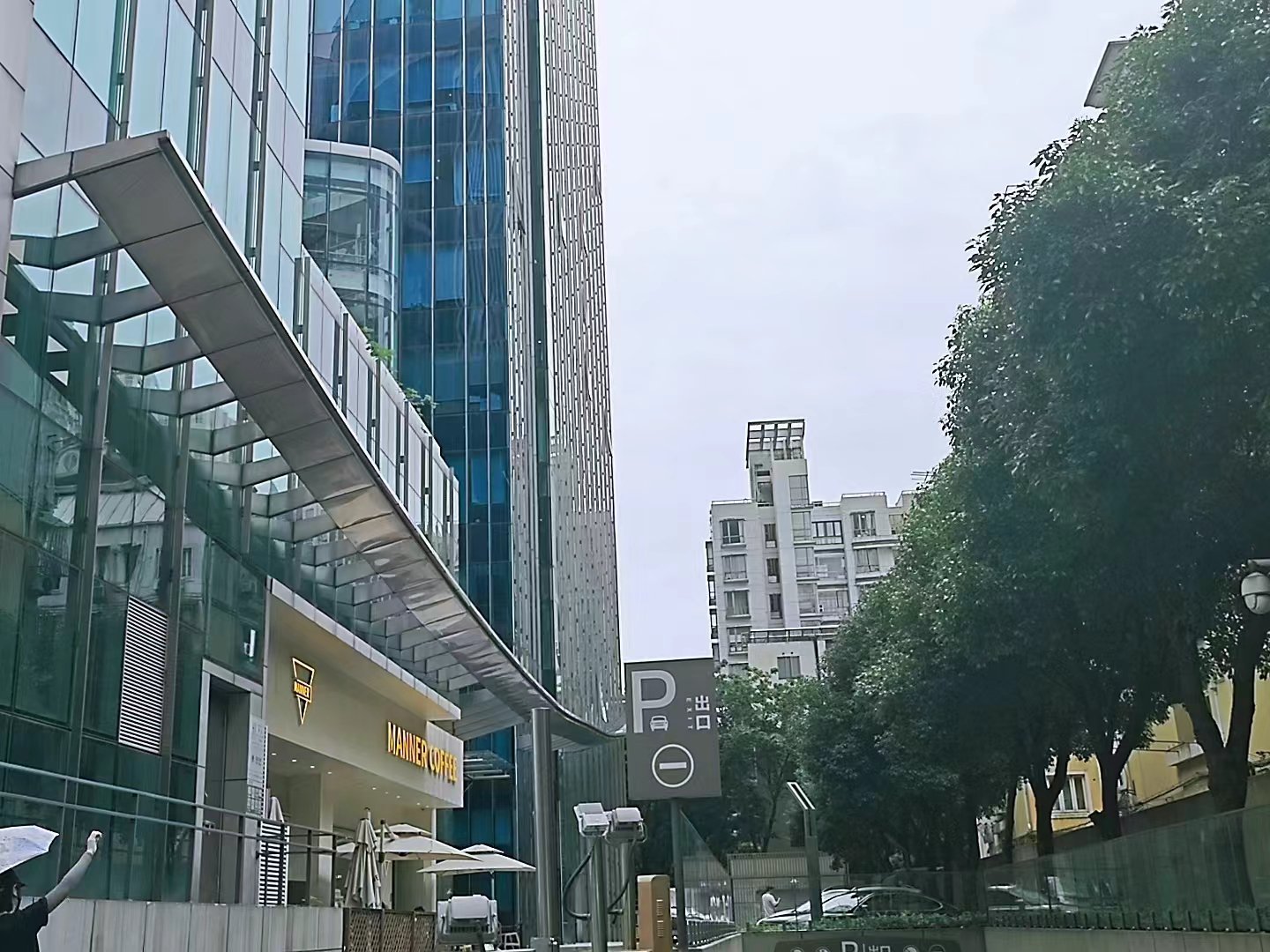 Manner Coffee上海靜安區公司總部樓下的咖啡店。新京報貝殼財經記者 俞金旻 攝