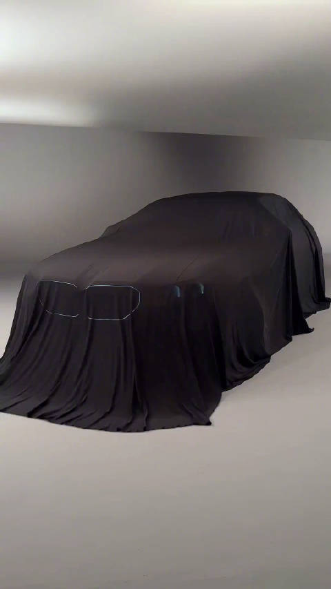 开箱全新一代宝马M5～ 你们觉得帅吗？