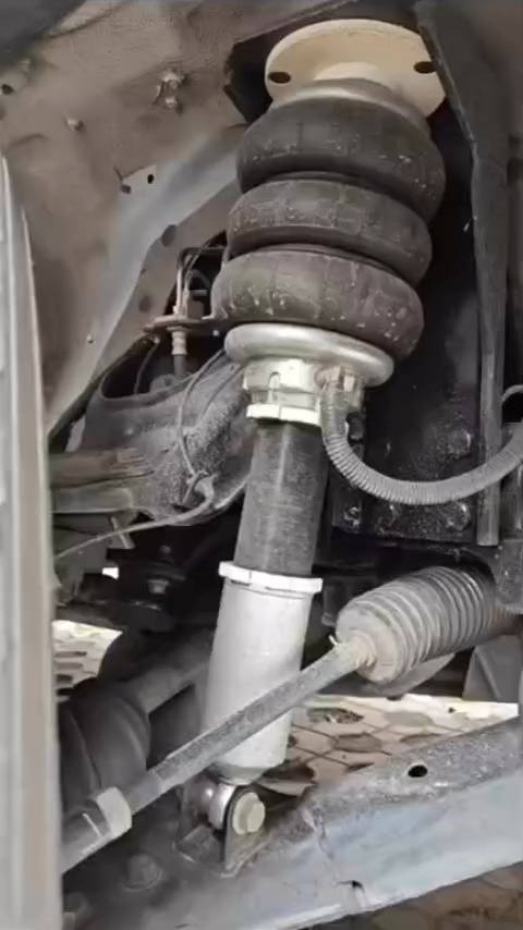 气动悬挂改装的哈弗H5，兄弟是狠人儿