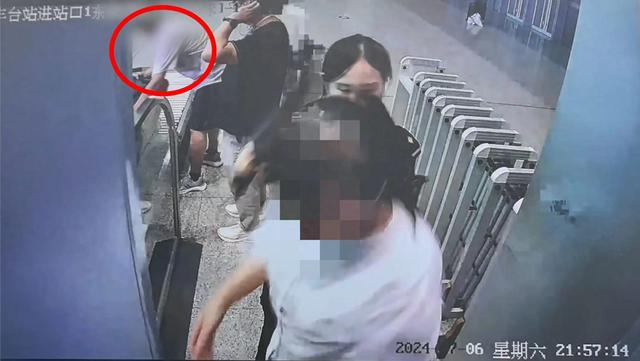 带电线跳绳恶搞视频,电线跳绳动图