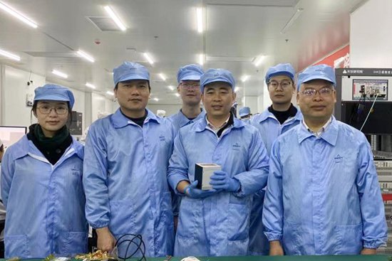立方星交付現場。研製團隊供圖