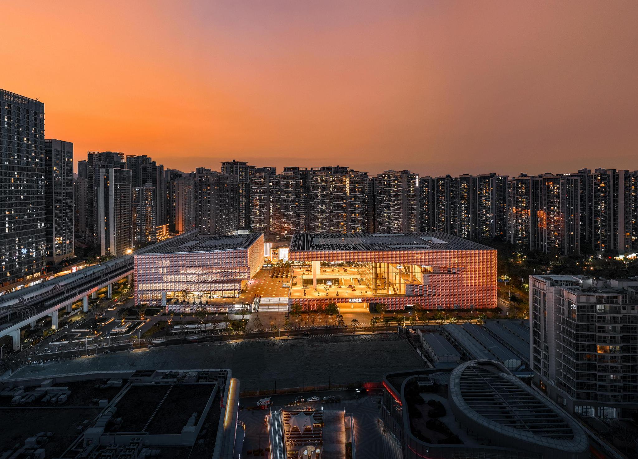 打卡文化地标!深圳美术馆(新馆)·深圳图书馆北馆获得国家绿色建…|深圳市|广东省|工程建设|城市|龙华_新浪新闻