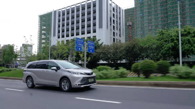 2024年MPV生存法则！丰田赛那：我悟了！