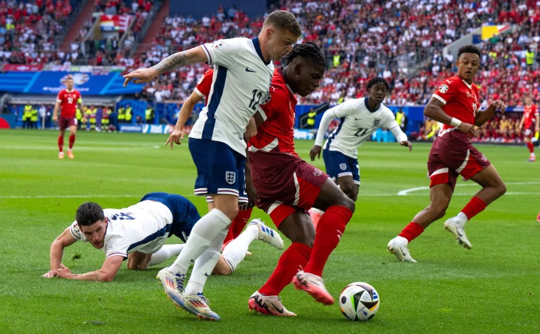 欧洲杯英格兰 5121-8585582397b22b26b31e03e4f1e18848.jpg