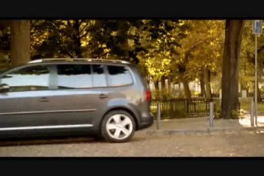 2012年大众（福斯）途安台湾省宣传片，平民英雄这个切入点还挺新颖