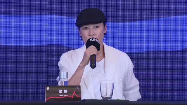 场外温情与场内激情库里家庭幸福与詹姆斯父子同台感人瞬间